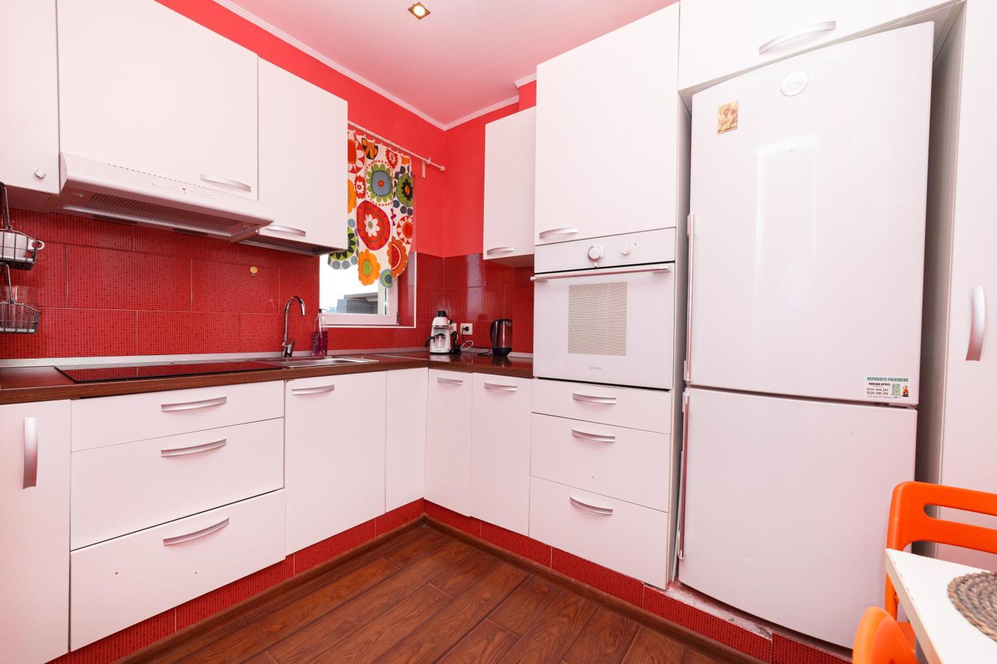 Apartamento Color Nicolae Tonitza St *
