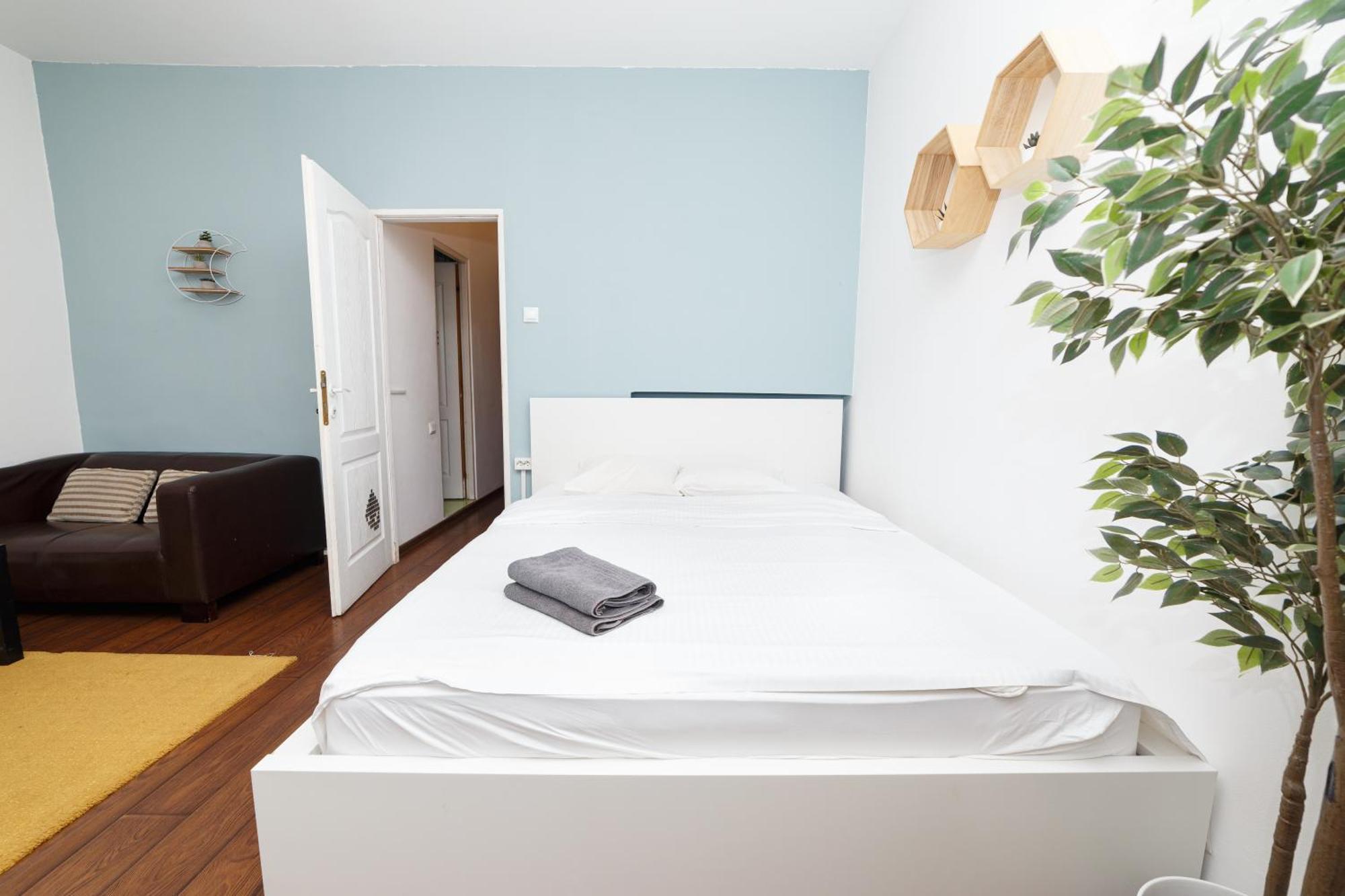 Color Nicolae Tonitza St Apartment Bucharest